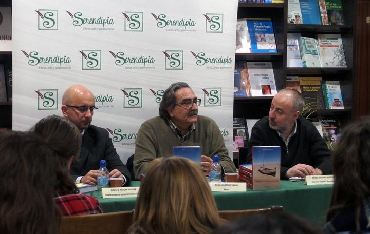 2016 Presentacion novela solidaria NadieTeEstaEsperando Ciudad Real Serendipia