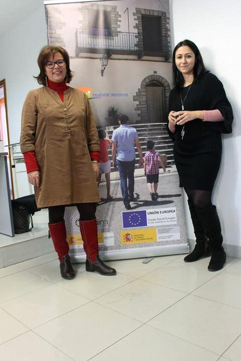 Coloquio Chicas de Pueblo Fundacion Cepaim en Zaragoza y Comarca Daroca5